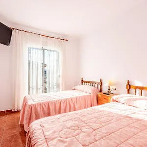 Zoe , Nerja España
